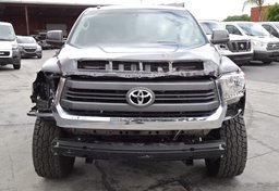 2015 Toyota Tundra - Image 11