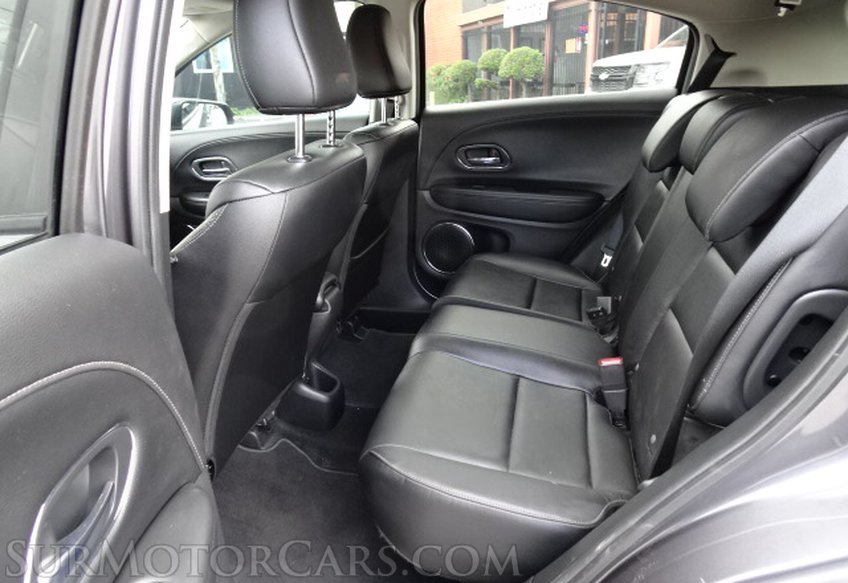 2016 Honda HR-V - Image 31