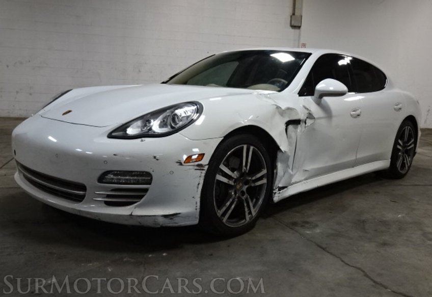 2013 Porsche Panamera - Image 4