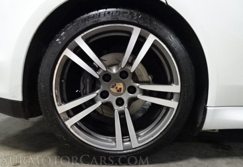 2013 Porsche Panamera - Image 19