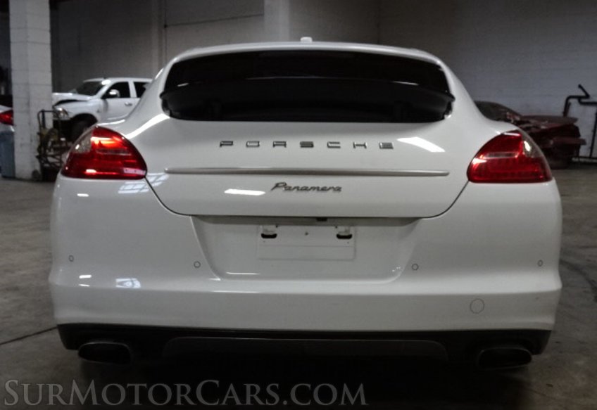 2013 Porsche Panamera - Image 12