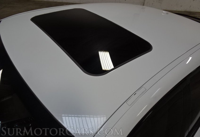 2013 Porsche Panamera - Image 14