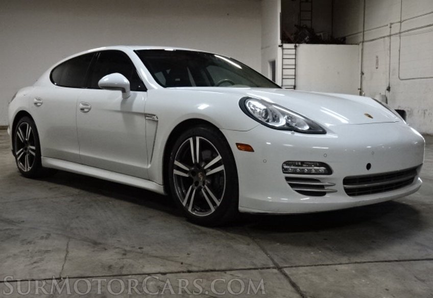 2013 Porsche Panamera - Image 3