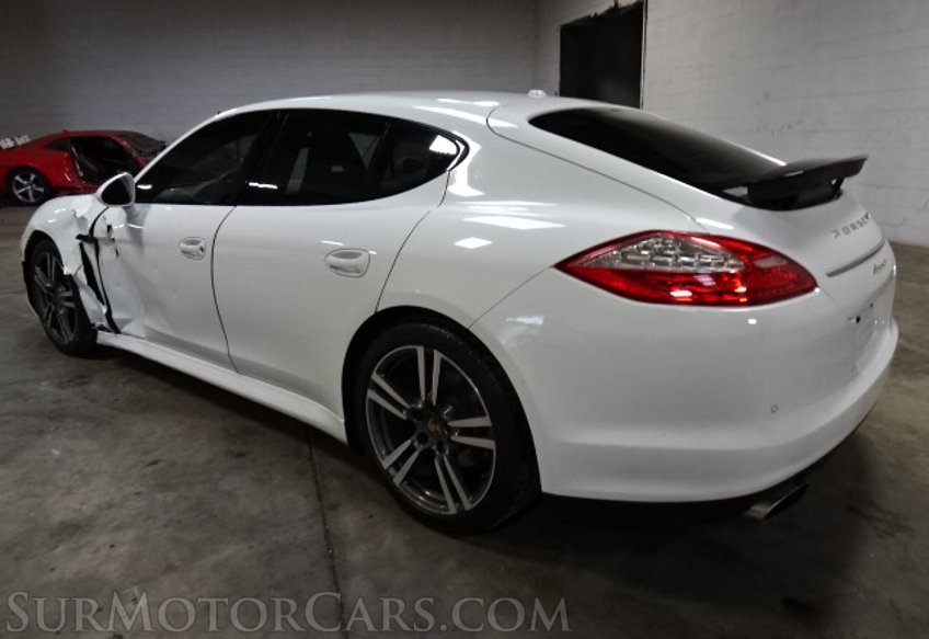 2013 Porsche Panamera - Image 6