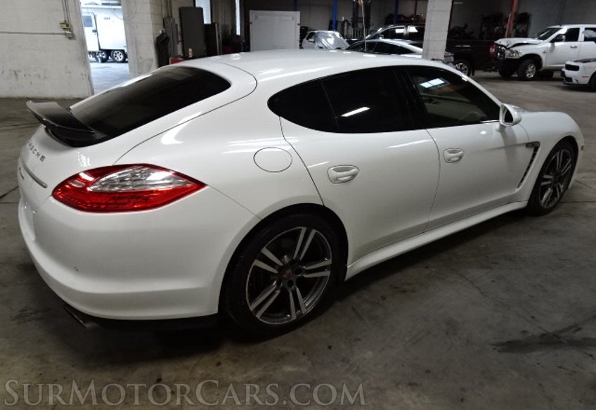 2013 Porsche Panamera - Image 5