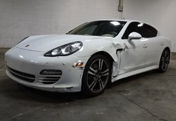 2013 Porsche Panamera - Image 4