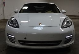 2013 Porsche Panamera - Image 11