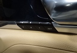 2013 Porsche Panamera - Image 41