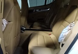 2013 Porsche Panamera - Image 30