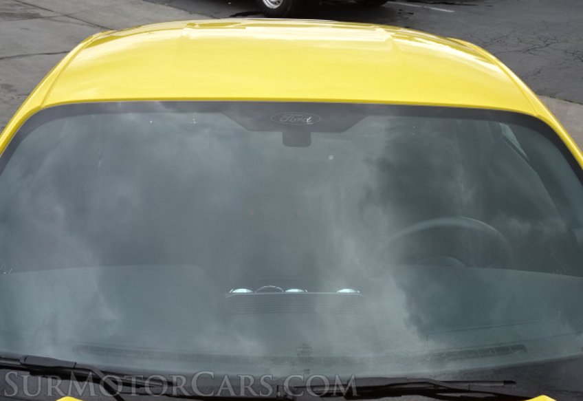 2016 Ford Mustang - Image 13