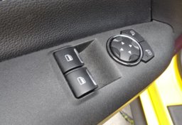 2016 Ford Mustang - Image 33