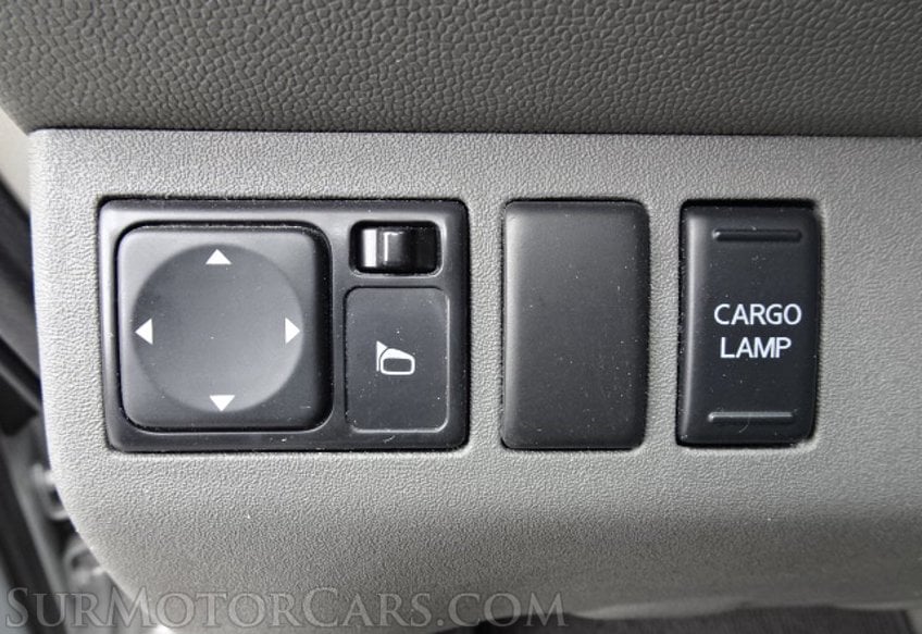 2012 Nissan Frontier - Image 40