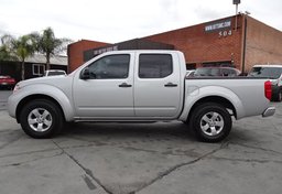 2012 Nissan Frontier - Image 5