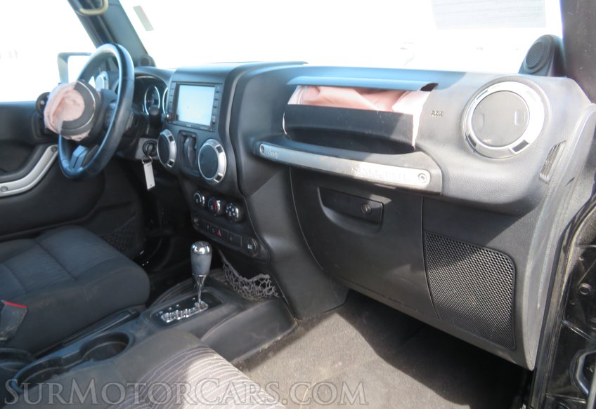 2012 Jeep Wrangler - Image 19
