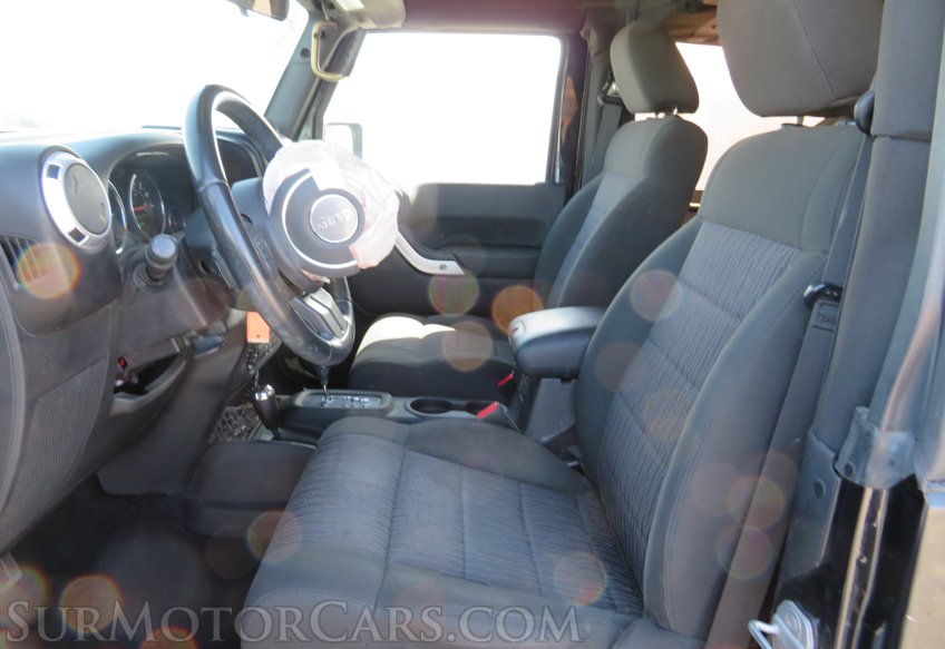 2012 Jeep Wrangler - Image 20
