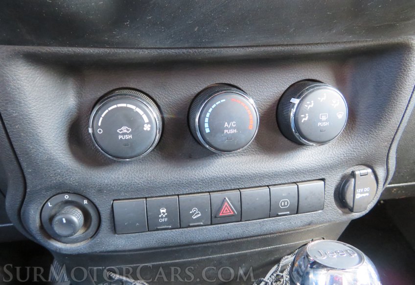 2012 Jeep Wrangler - Image 26