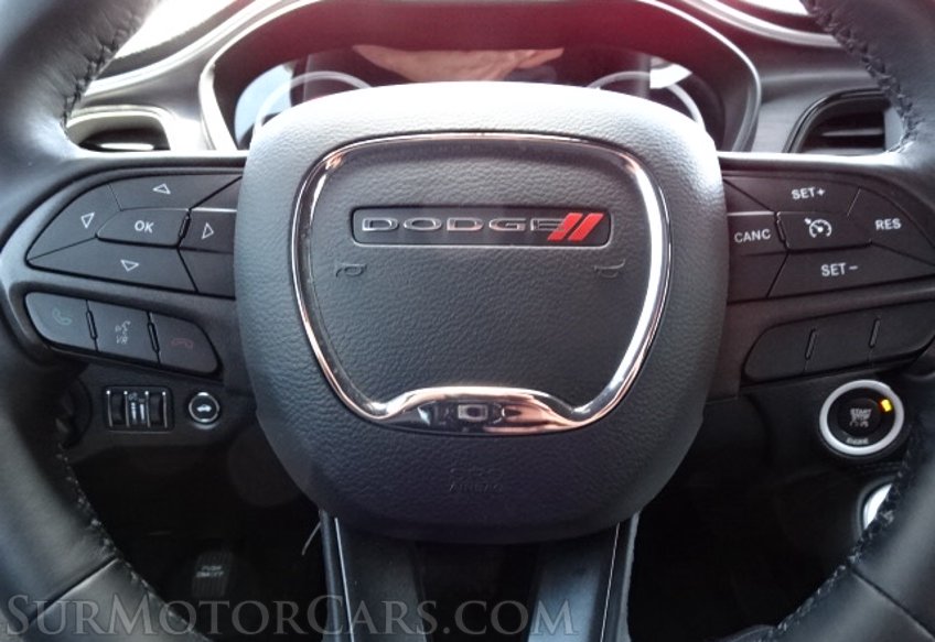 2016 Dodge Challenger - Image 29