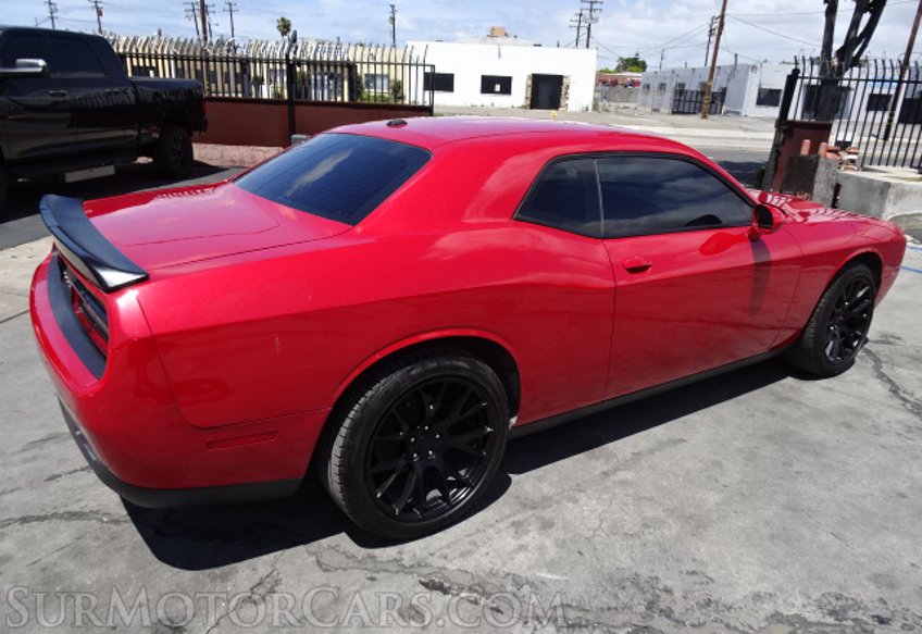 2016 Dodge Challenger - Image 5