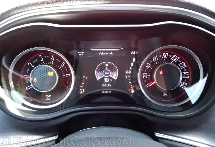 2016 Dodge Challenger - Image 28