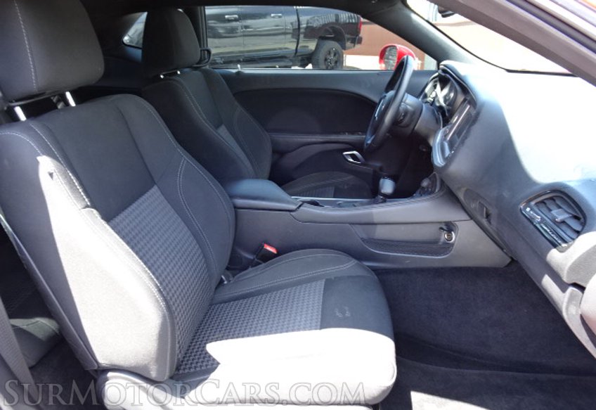 2016 Dodge Challenger - Image 23