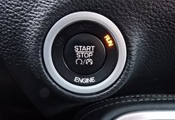 2016 Dodge Challenger - Image 32