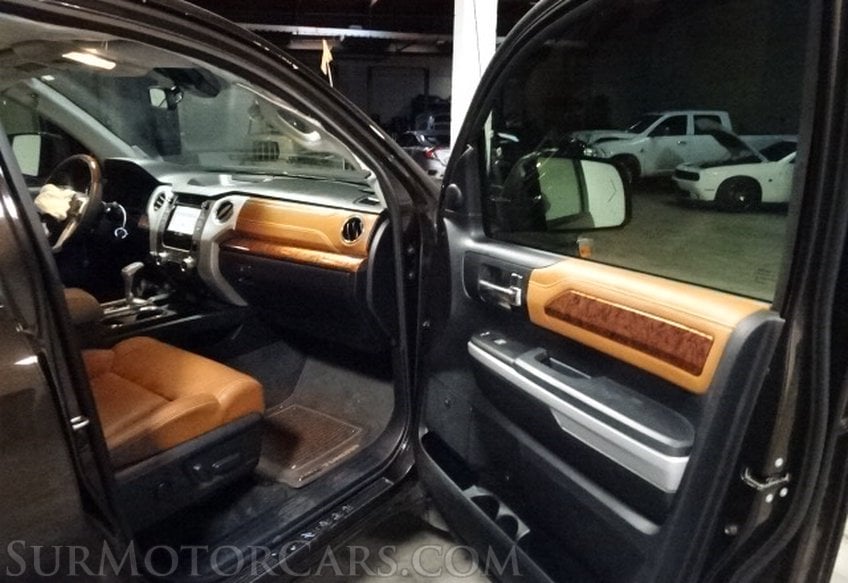 2019 Toyota Tundra 4WD - Image 23