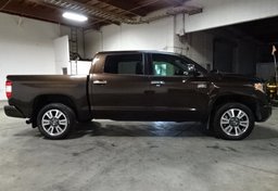 2019 Toyota Tundra 4WD - Image 5
