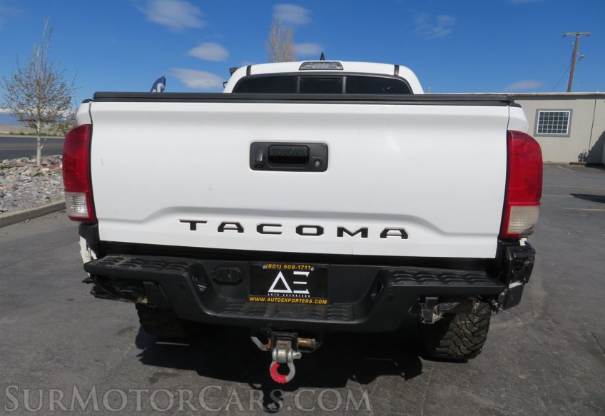 2016 Toyota Tacoma - Image 13