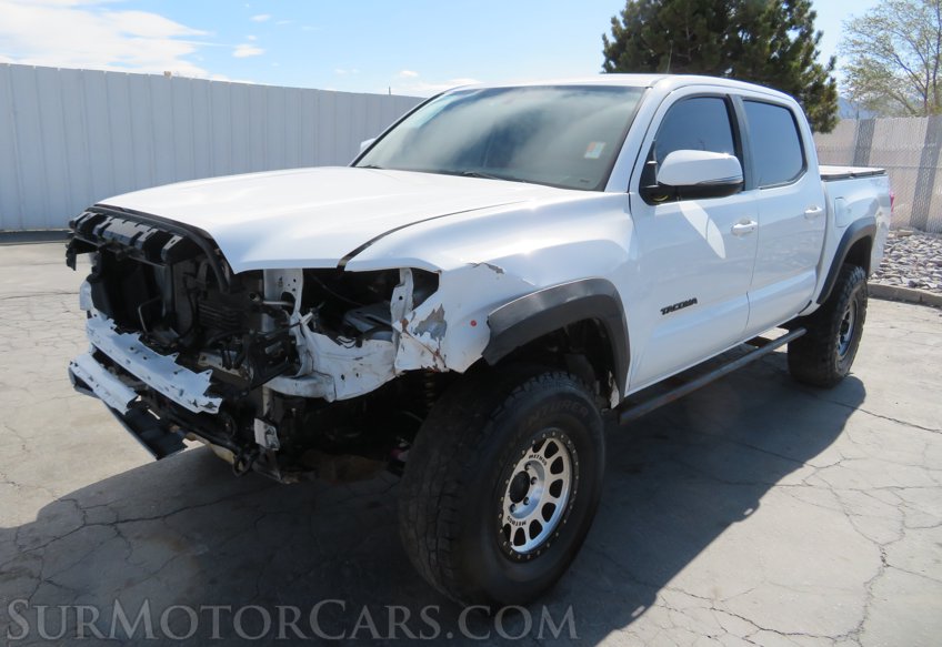2016 Toyota Tacoma - Image 4
