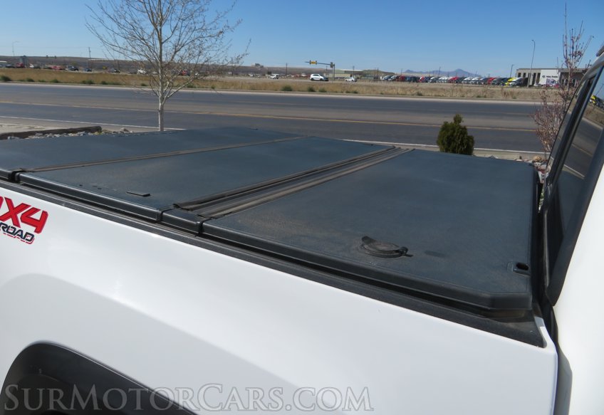 2016 Toyota Tacoma - Image 21