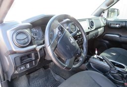 2016 Toyota Tacoma - Image 23