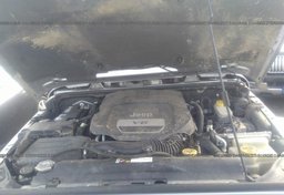 2013 Jeep Wrangler Unlimited - Image 7