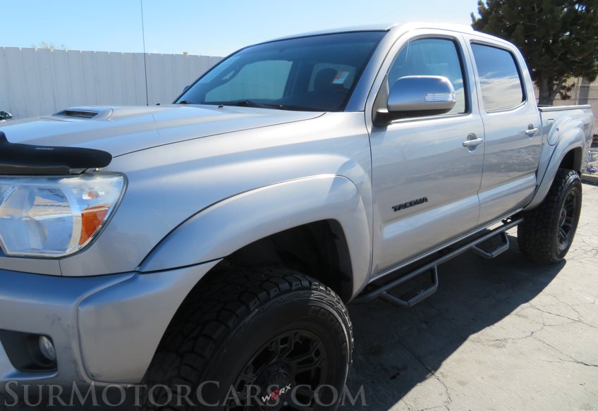 2014 Toyota Tacoma - Image 15