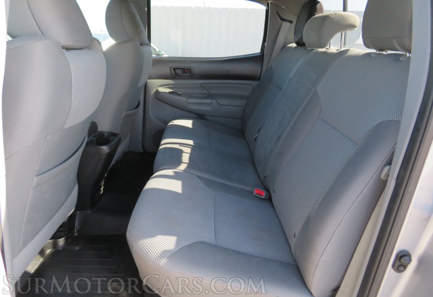 2014 Toyota Tacoma - Image 26