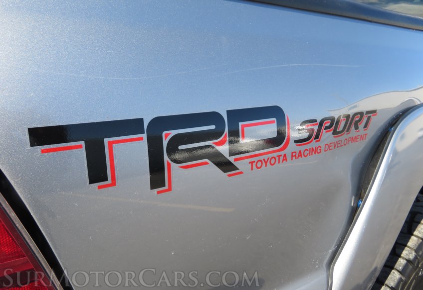 2014 Toyota Tacoma - Image 19