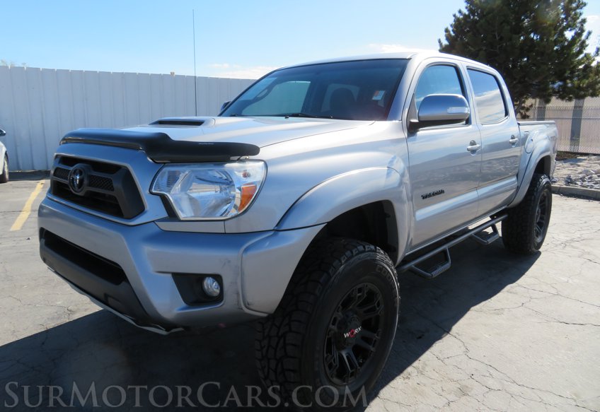 2014 Toyota Tacoma - Image 3