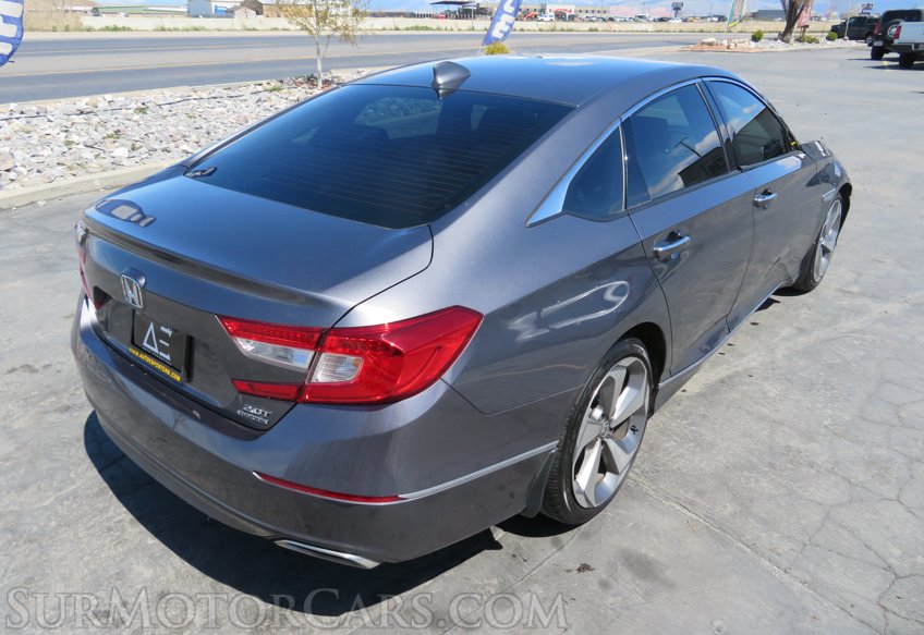 2018 Honda Accord Sedan - Image 8