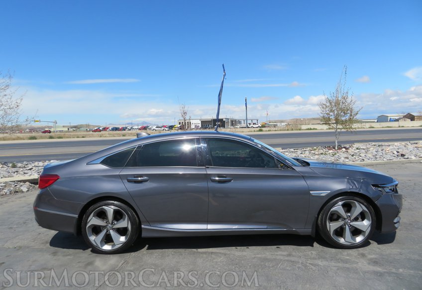 2018 Honda Accord Sedan - Image 9