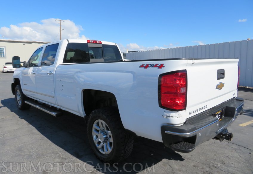 2015 Chevrolet Silverado 3500HD - Image 7