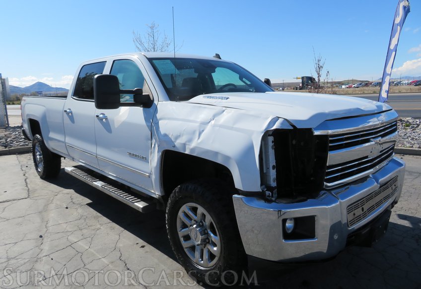 2015 Chevrolet Silverado 3500HD - Image 2