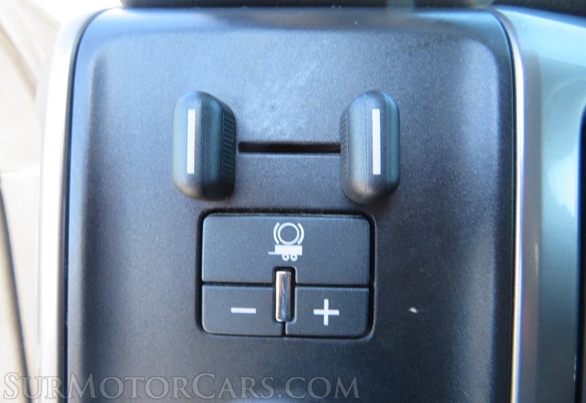 2015 Chevrolet Silverado 3500HD - Image 38