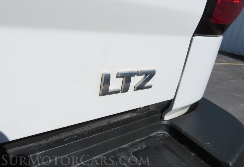 2015 Chevrolet Silverado 3500HD - Image 24