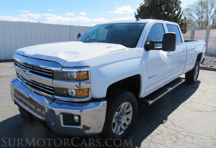 2015 Chevrolet Silverado 3500HD - Image 3
