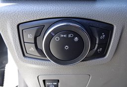 2019 Ford F-150 - Image 38