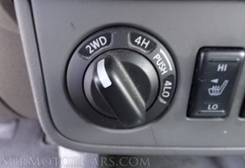 2014 Nissan Frontier - Image 40