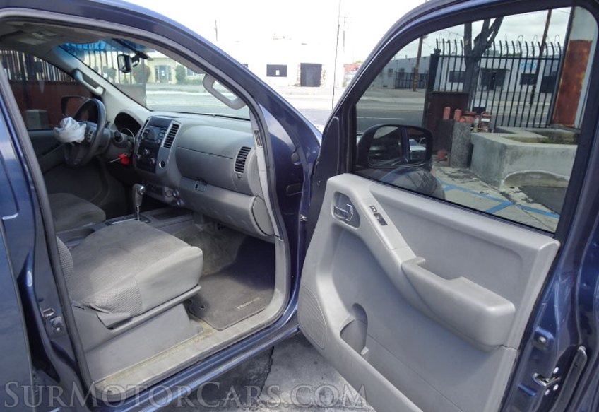 2014 Nissan Frontier - Image 24