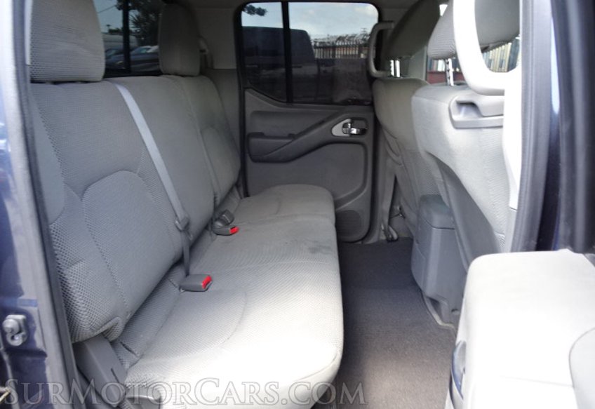 2014 Nissan Frontier - Image 32