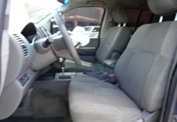 2014 Nissan Frontier - Image 27