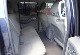 2014 Nissan Frontier - Image 34