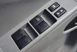 2014 Nissan Frontier - Image 41